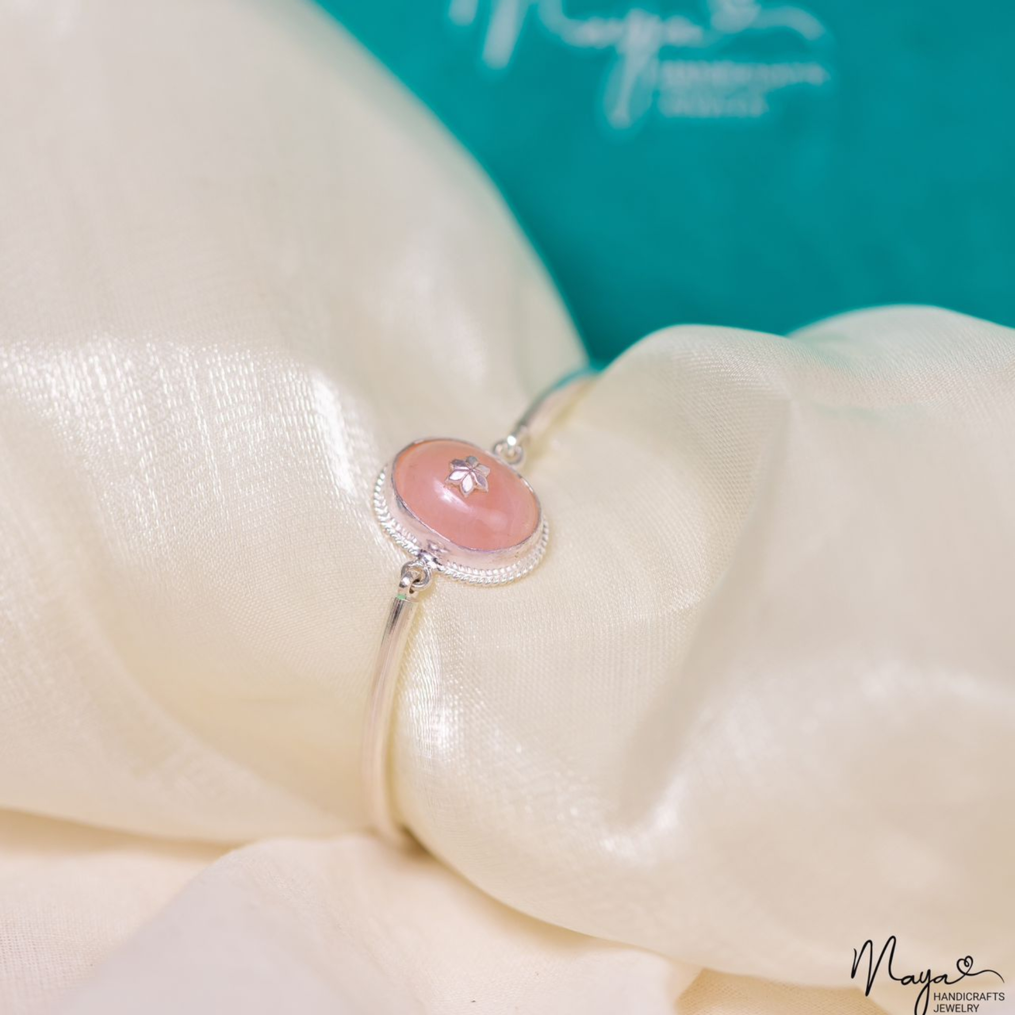 Rose quartz-star bracelet